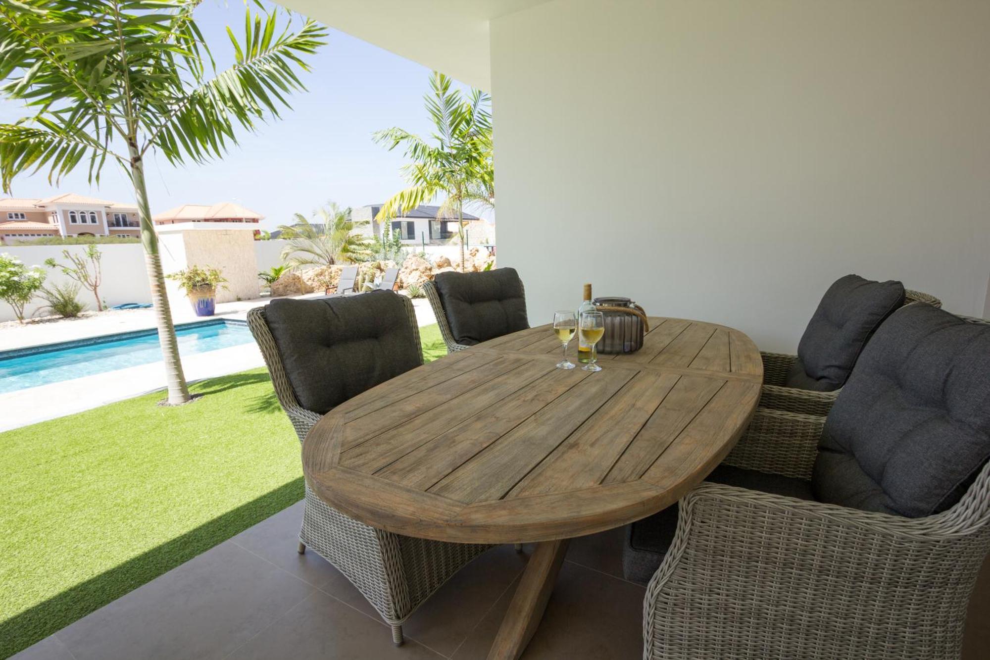 Goudhaen Luxury Private Apartments Jan Thiel Beach Esterno foto