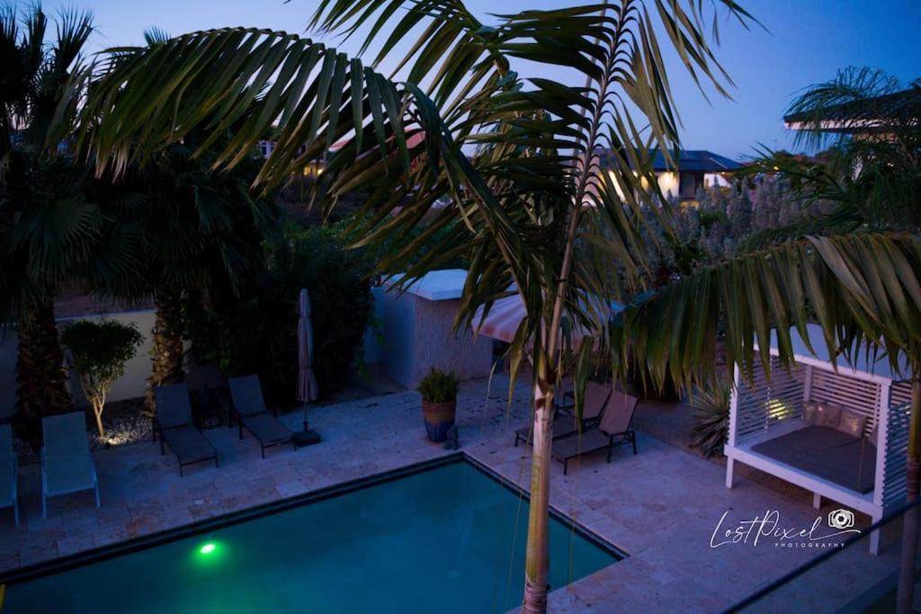 Goudhaen Luxury Private Apartments Jan Thiel Beach Esterno foto