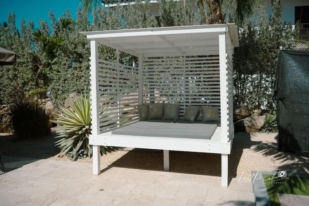 Goudhaen Luxury Private Apartments Jan Thiel Beach Esterno foto