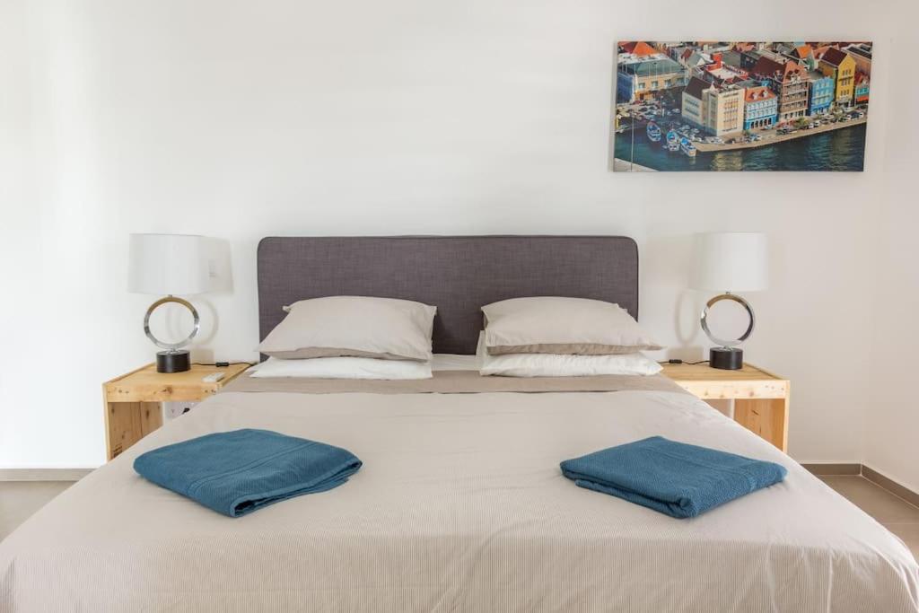 Goudhaen Luxury Private Apartments Jan Thiel Beach Esterno foto
