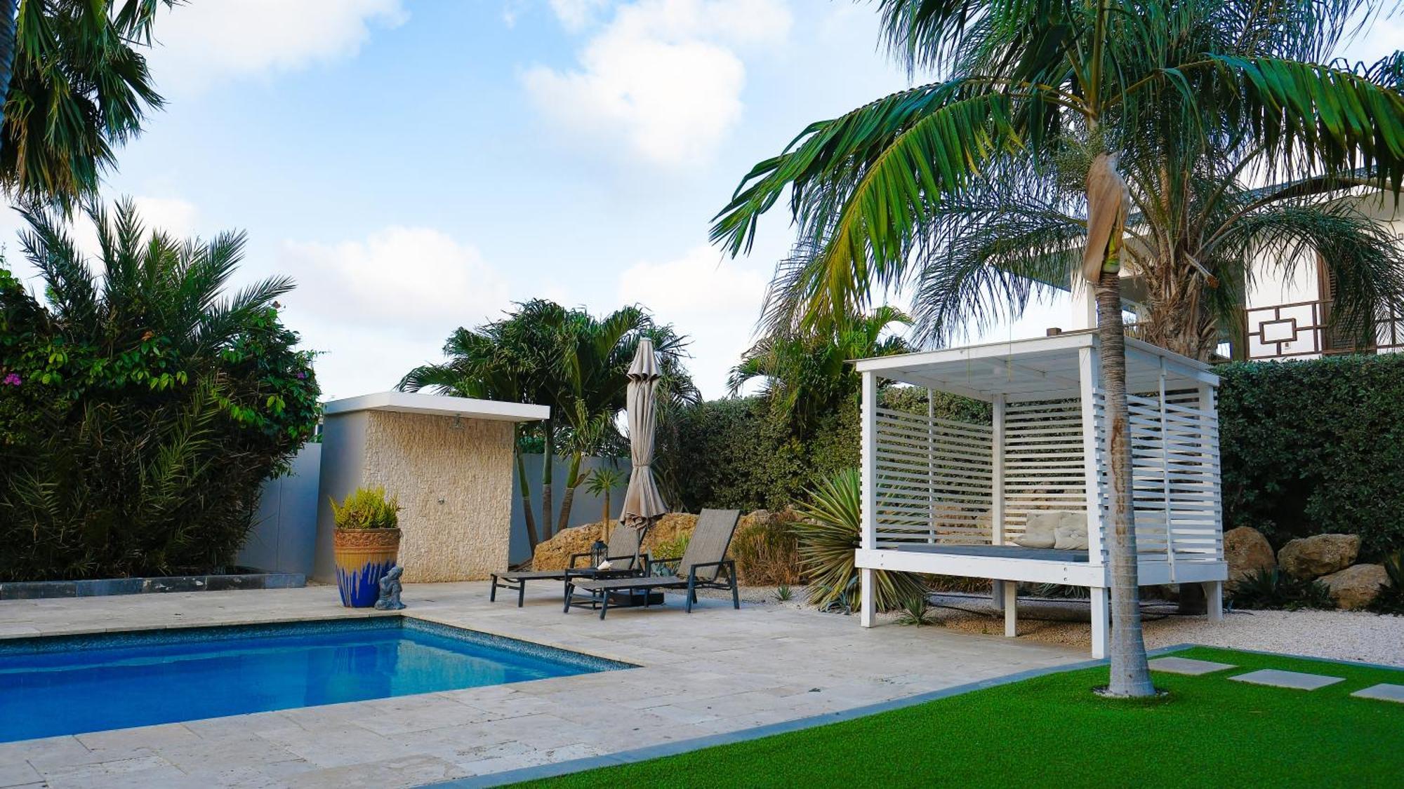 Goudhaen Luxury Private Apartments Jan Thiel Beach Esterno foto